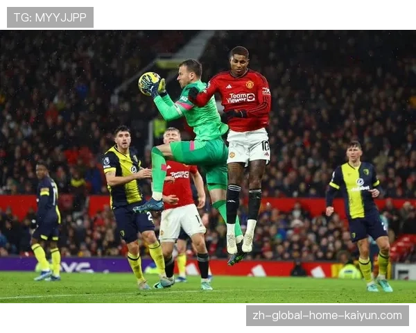 伯恩茅斯两度扳平展现韧性,曼联马奎尔红牌葬送领先优势 伯恩茅斯两度扳平展现韧性,曼联马奎尔红牌葬送领先优势